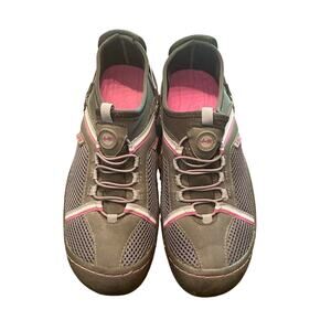 J-41 Tahoe Trail Water Shoes Gray Pink Slip On Hiking Athletic US 8 EU 39 Jeep